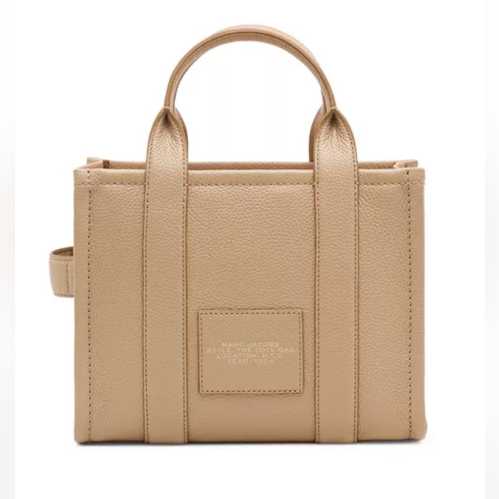 Marc Jacobs The Leather Small Tote bag - Picture 9 of 16